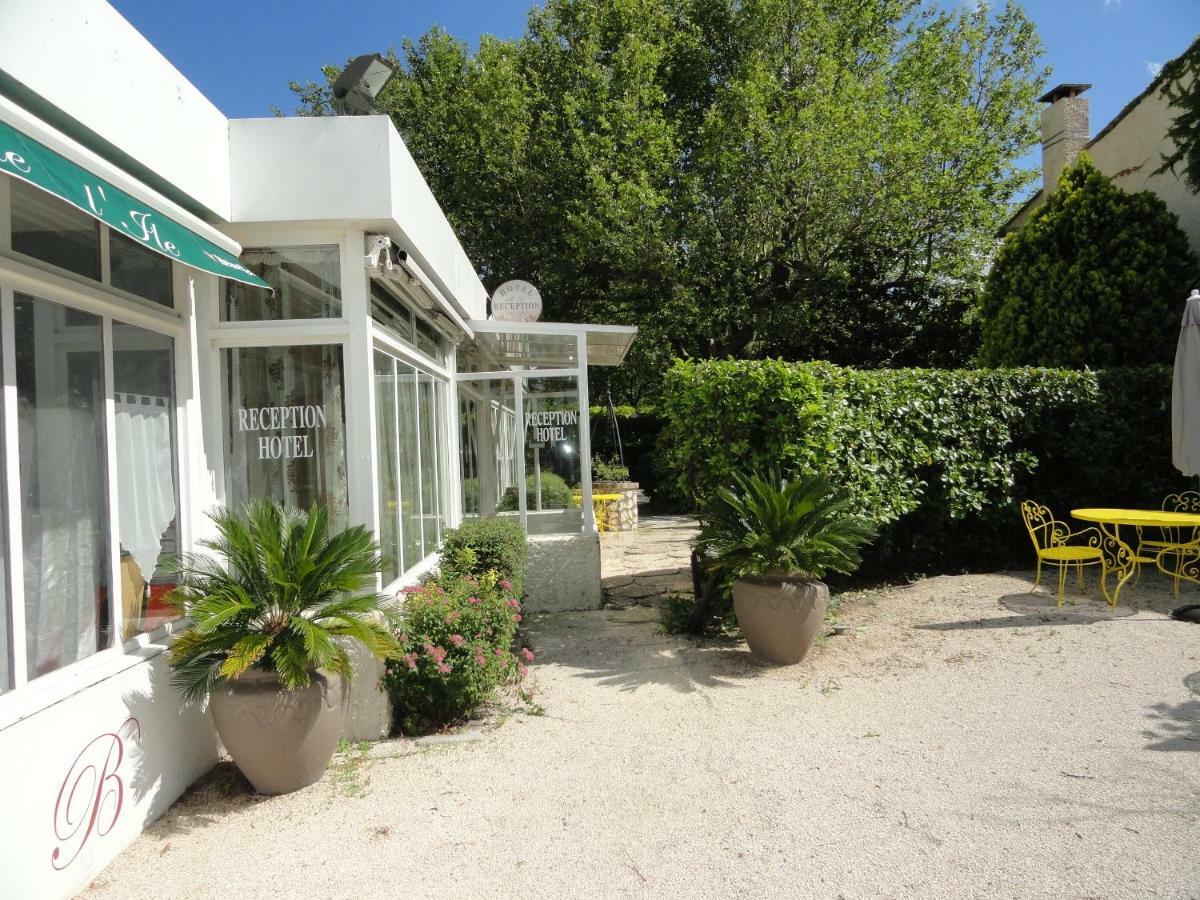 De L'île Hotel 2*